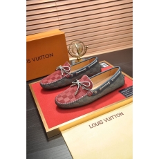 Louis Vuitton Low Shoes